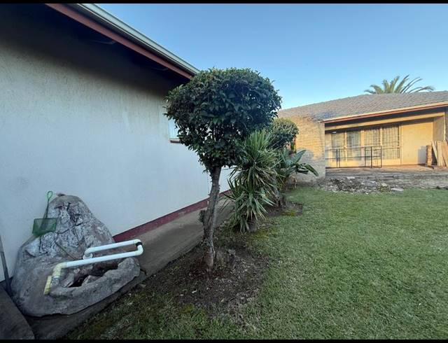 3 BEDROOM HOUSE FOR SALE IN VANDERBIJLPARK SE 1